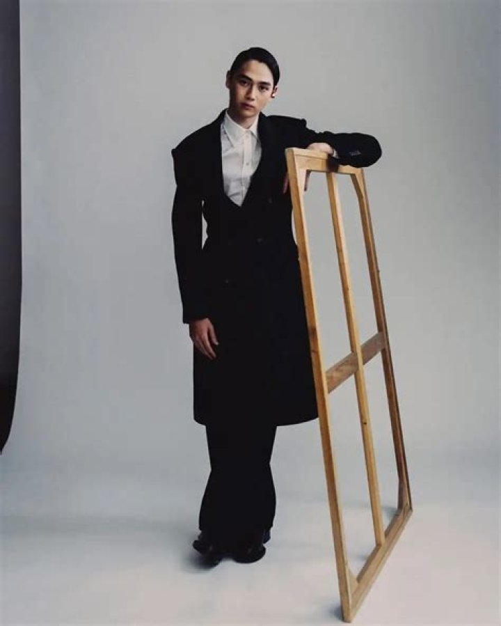 Sean O’Pry Gallery Super Stars Bio
